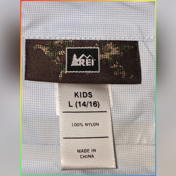 REI KIDS E1 ELEMENT VENTED HOODED WINDBREAKER - Picture 3 of 5